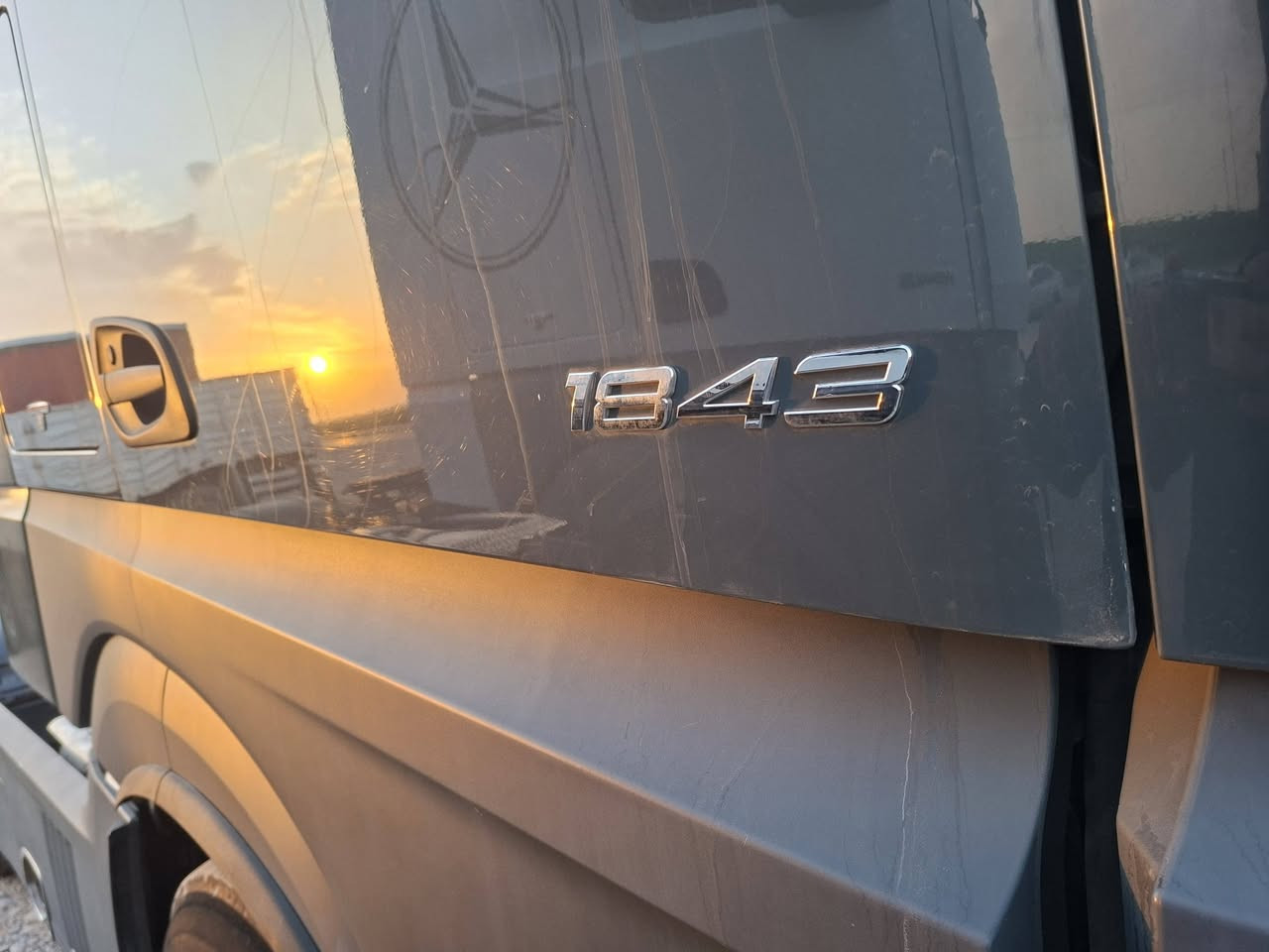 بو فروشتن موديل 2016 فول فول ماصفات حجم 18/43 كاتي سعر 275 مجال معرض ريكان كوران أربيل قه زاي خبات اسكي كلك ***********
