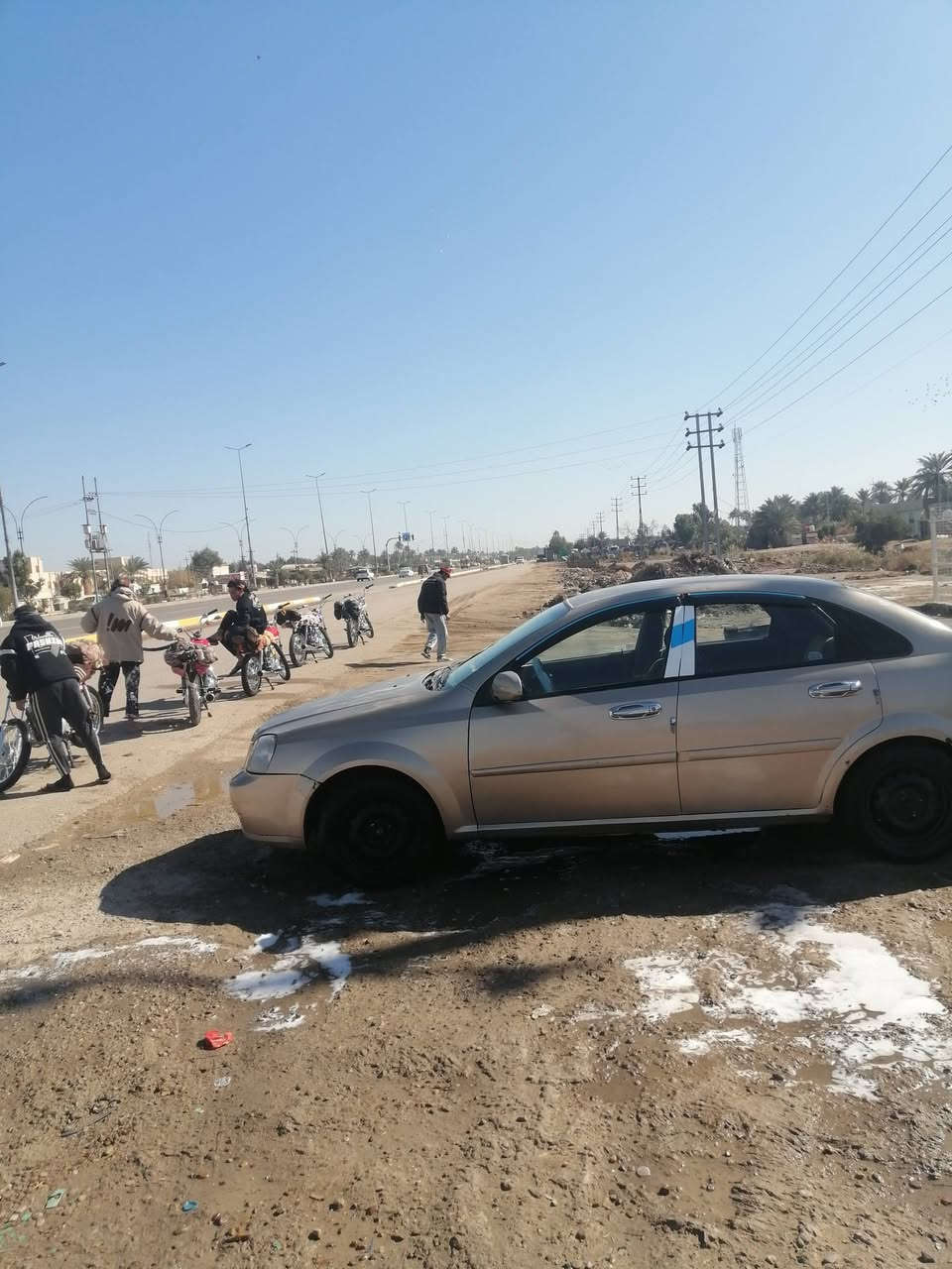 للبيع سياره جاهزه كانت مخزونه رقم بابل السعر خاص و الموديل 2006 سياره جاهزه رقمها بابل وجريد يتصل على هذا الرقم مكاني كربلاء ***********
