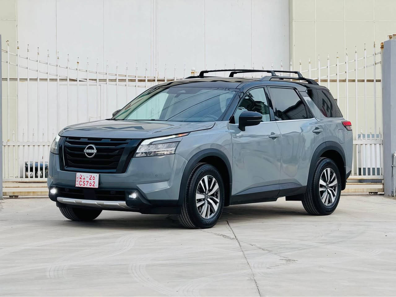 Nissan Pathfinder SL 
موديل  2024
محرك 6V    3500
اللون سمنتي مميز 
عداد المسافة 49  الف 
سقف اسود بلادي 
رادار امامي (تحديد مسار)
رادار جانبي (نقاط عمياء)
رادار خلفي (تحذير من الاصطدام)
كاميرات 360°
كشنات جلد
كشنات خلفية تدفئة 
بردات خلفية
شاشة كبيرة لمس+كاميرا
🔴 بابين صبغ 
بدون دواخل بدون شاصي
تترقم شمالي
السعر// 240
مكان السياره كركوك 
*********** كركوك, العراق

