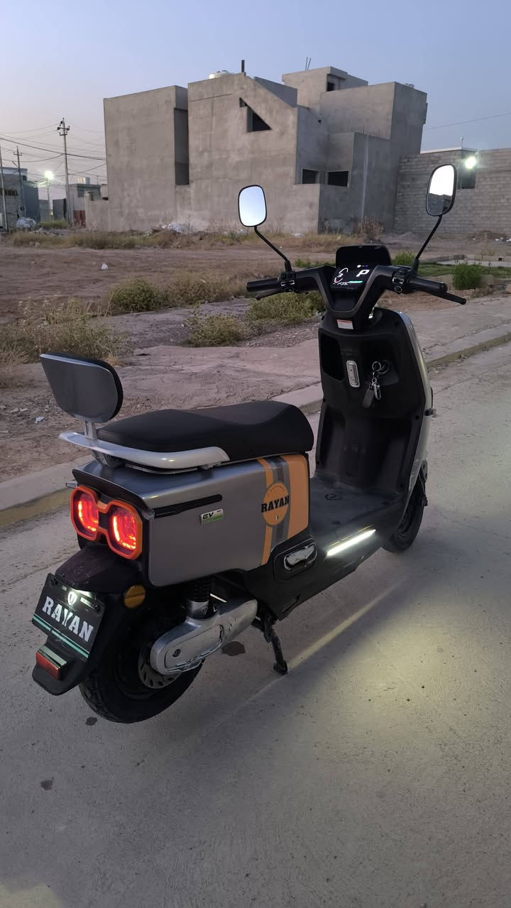 ماطور ريان شحن للبيع
فول حيل حيل نضيف 
بطاريات شرط شرطط جدد بعدهن
عقل وملف شرط
لايت عالي زينون وناصي 
حيل سريع  
يمشيك 60 لي 70 كيلو 
مابي اي نقص شرط لاكسر ولا فطر 
عنوان موصل ايسر حي الحدباء 
سعر 690 بي مجال بسيط 
*********** بي وتساب
