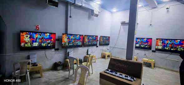 شاشة شينون حجم ٥٥ دقة 2160 مو 1080 للبيع 4k ( عدد ٧)
***********
