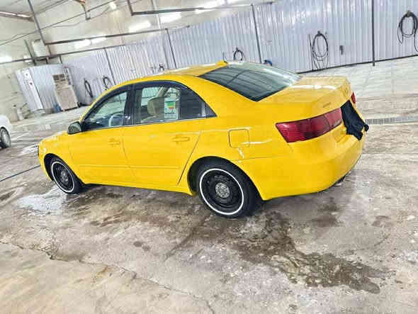 سوناته 2010 جاهزه سياره من كلشي مكينه كير حداديه تبريد تخم تاير متومه شغل مضبوط السعر 45 وبيها مجال الشراي يتصل مكلف بنشر بيع ومراوس ***********
