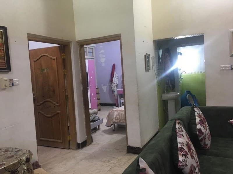 بيت للبيع ..
الحيدرية بستان حجي عبود سند ملك صرف مساحته 202:5م واجهة 13:5م نزال 15م للاستفسار الاتصال على *********** عذراً الرد سيكون على الاتصال والخاص واكون ممنون .
