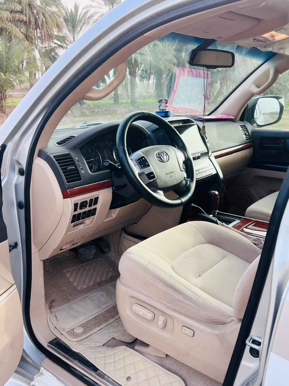 تويوتا لاندكروز مويل 2013
كفاله عامه من الصبغ والتبديل
فول الفول مواصفات            سعر 325
محرك 8 سلندر شرط الفحص 
رقم بغداد ماشبه 120 الف
بيع او مراوس حسب القناعه
جاهزه للاخير عنوان بابل ***********
