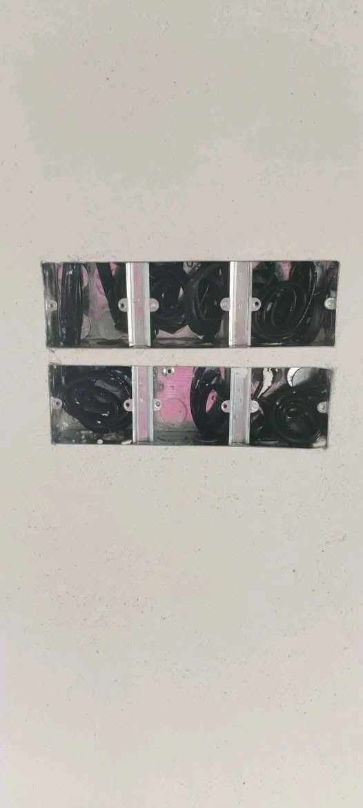 سلام عليكم #الباخ جص متفرّغ حالين شغل دخل الموصل شغل وزن وقايم خيط شغل نضيف وكدام العين وسعر مناسب الشغل مثل موضح بلصوره التوفيق من الله نتصل ودلل 📞***********واتساب موجود نتصل *********** واتساب موجود
