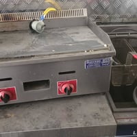 اعراض مطعم  نضيفات بس رايدلها مسح وبيك خير وتدللون وهذا الرقم وتوصل وي...