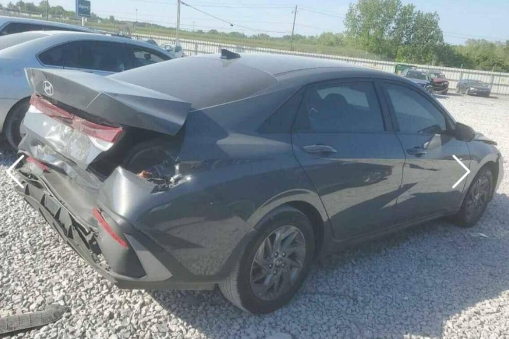 النترا 2024 بدون ايرباك مطروح بعمان تستلم باجر ترهم كتاب شهداء دعامية أمامية مصلحة تشتغل وتمشي 
 السعر مطروح بعمان 98 قفل 
مكاني بغداد رصافة

***********
