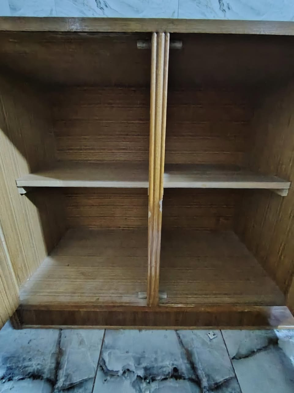 بوفيه عراقي تسكام اصلي وجديده ستوهي شدوهه سعر٢٥٠ وبيها مجال ٤ بوب ومثل ما موضح يمكم


**إذا كنت صاحب هذا الإعلان وتريد حذفه لأي سبب، رجاءا أرسل رسالة إلى الدعم الفني**