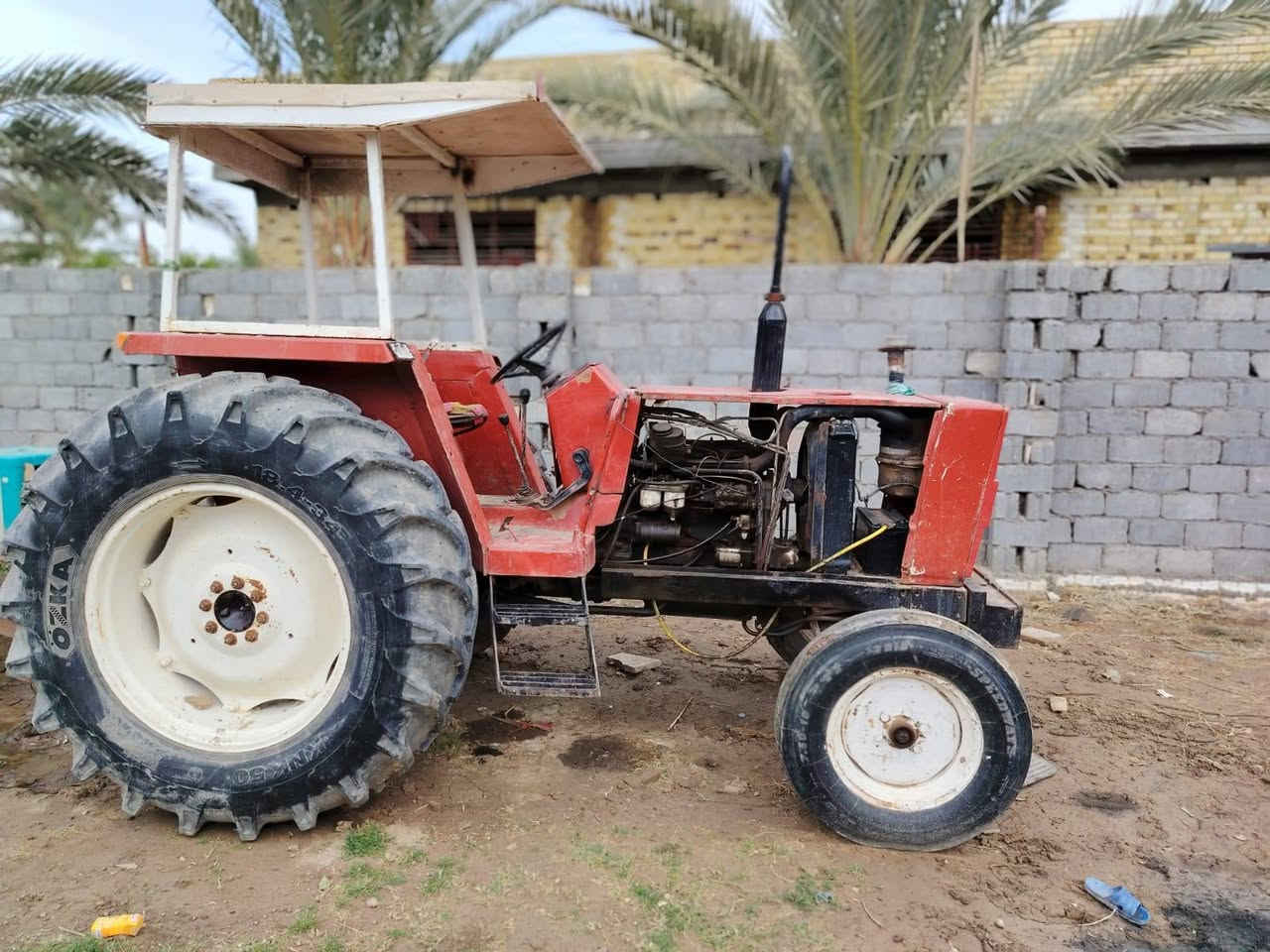 سلام عليكم مكينه فيات تك للبيع مكينه محرك كير اكسن تاير امامي خلفي خير من الله التصال على ارقم***********
