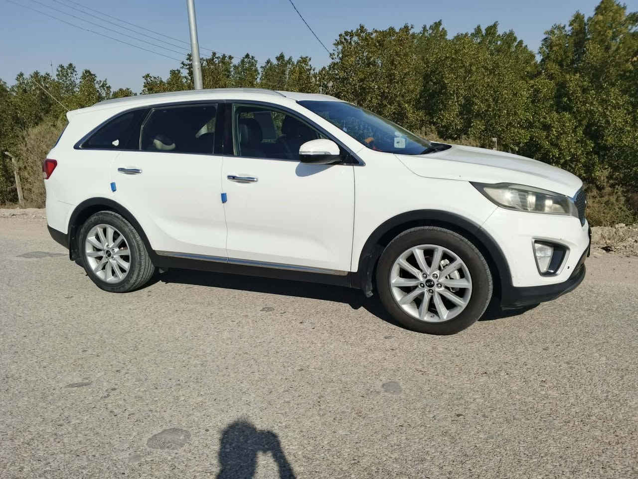 السلام عليكم
سورنتو خليجي 6 سلندر 7 راكب 3 قطع تبريد حساسات خلفيه وامامية مرايه شفط اشاره بمري بصمه أبواب وبصمة تشغيل حاجب بوجكترات اناره ترحيب بردات سلايت سياره جاهزه كير مكينه تبريد تايرات خير من الله جاهزه رقم واسط مديل ١٥ بسمي مداور ثاني يوم
استفسار أكثر واتساب أو اتصال بالرقم 
***********
