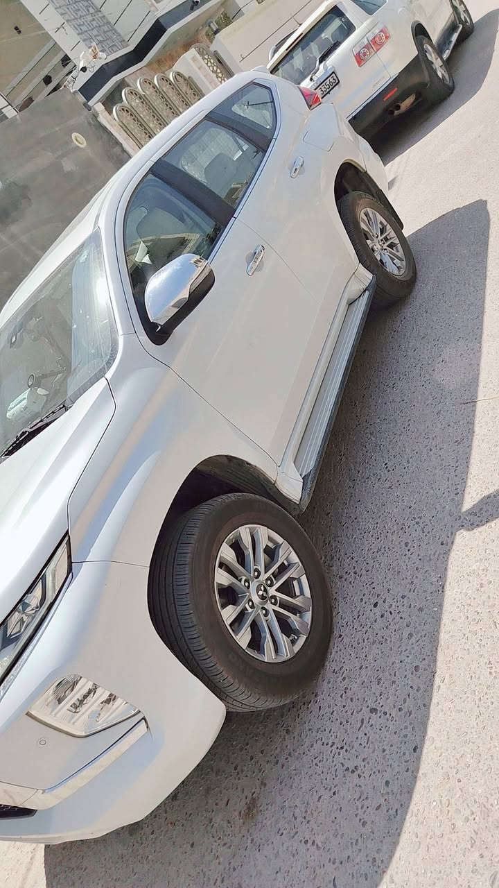 السلام عليكم
🔴باجيرو سبورت الكت الرياضي 🔴

سكنجر ايديشن

موديل 2020

مستعمل ماشية  ٨٢

محرك 6 سلندر

حجم المحرك: 3000cc

بصمة تشغيل وابواب

مري شفط مع اشاره بالمري

لايت نهاري LED

لايت امامي +بلاجكتور زينون

حساسات امامي خلفي

كاميرا

شاشة كبيرة امامية 

ابل كار بلي واندرويد اوتو

دبل اكس فور ويل درايف

جنح خلفي 

كشنات جلد احمر 

ويلات  عدد 5 قياس 18 اسود

هاند بريك كهربائي

نظام اوتو هولد
 
نظام مانع تصادم 

نظام مساعدة على نزول المنحدرات

ماوس تحكم بالدفع الرباعي

تبريد مركزي 3 قطع

7 راكب

كير شفتات للقيادة الرياضية

فتحة سلايد

كير 8 نمر 

منافذ كهربائية 220 فولط للخلف

  كفالة عامه عده جاملغ الخلفي 

السعر ١٩٠ قفل 
المكان بغداد 

***********
