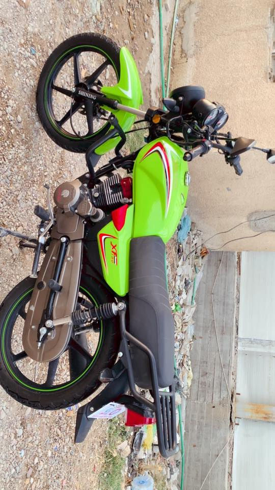 سلام عليكم دراجه.  البيع 5 كير دراجه جديده موديل 2025رقم موبايل***********
