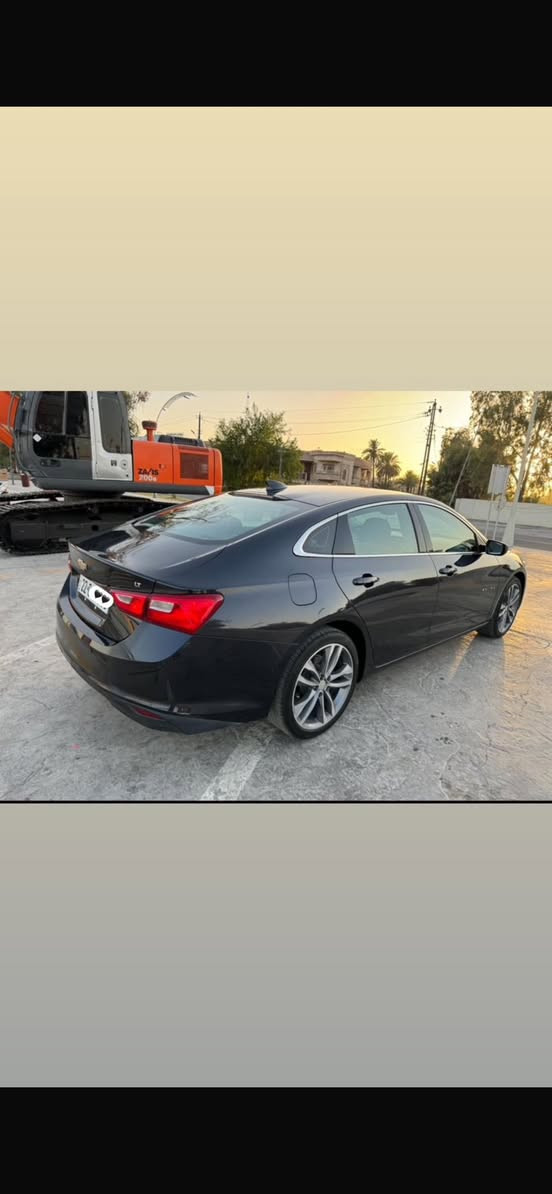 ماليبو ٢٠٢٣ Lt
نص فول 

ماشية 52 الف كيلو 

حادثها موضح بل صور مكان السيارة كاظمية 

السيارة كاملة ونضيفه كلش ومناقصها شي 

السعر ١٣٠ وبيها مجال 

 واتساب فقط *********** 

الاتصال بدون واتساب ***********
