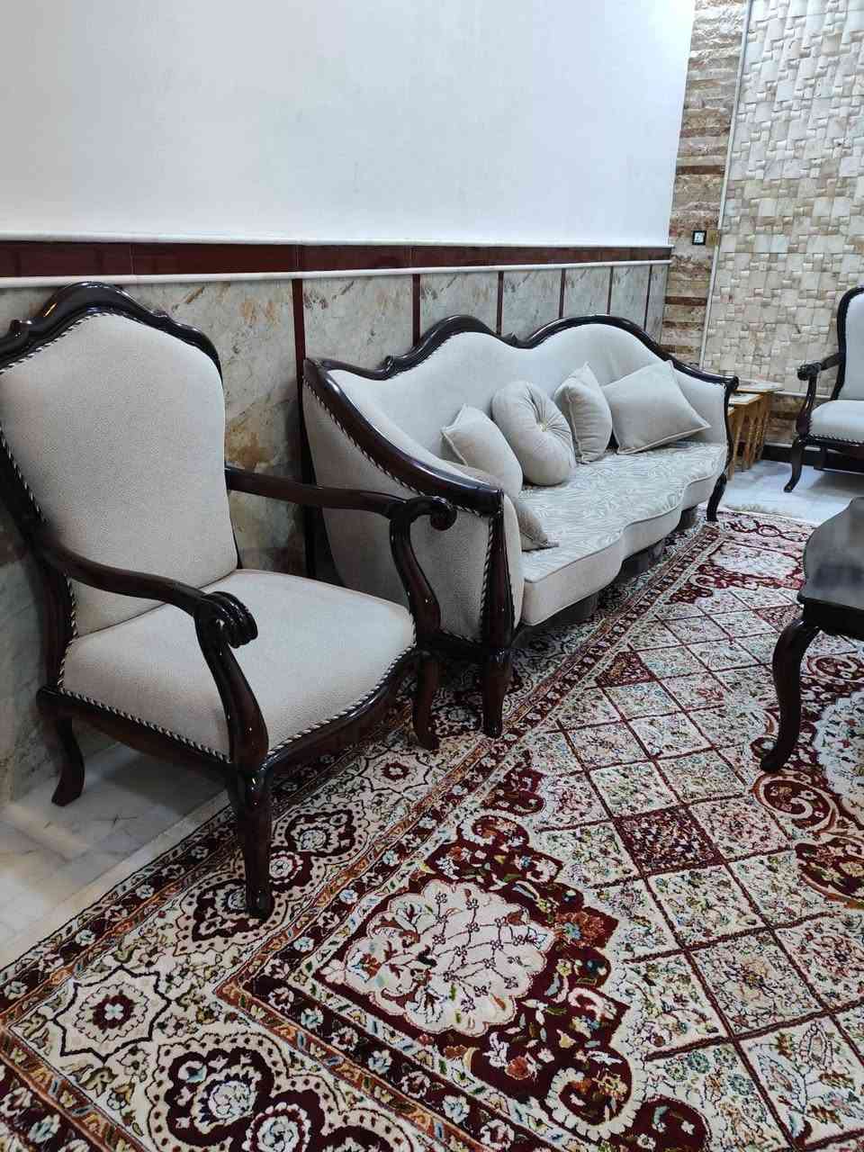 طخم للبيع جديد اشتريته بشهر7
السعر 2500مليون
***********
