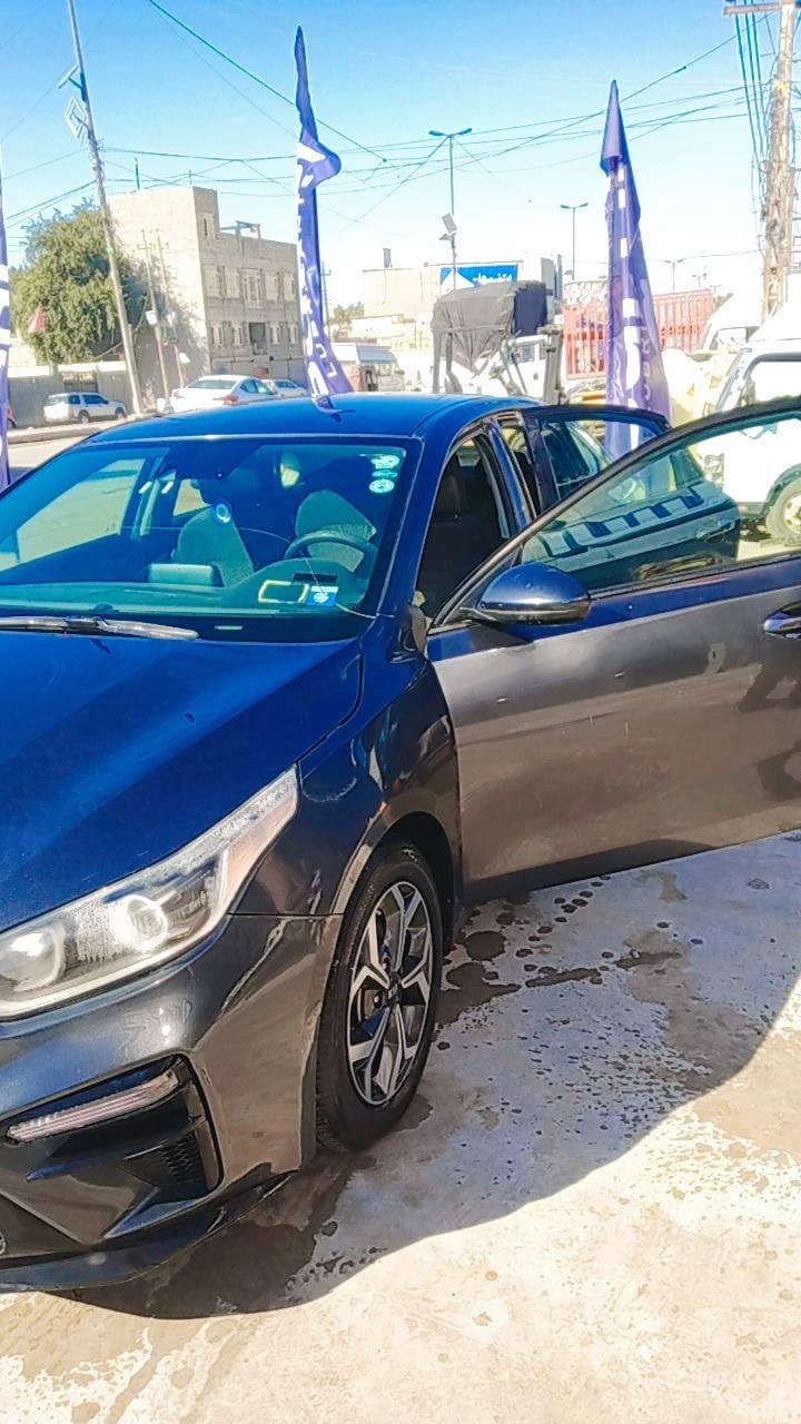 كيا فورتي 2019 وارد امريكي حادثه كامل الخلفي بها كلير صفحه سعر 125 بها مجال كان بغداد زعفرانيه ***********
