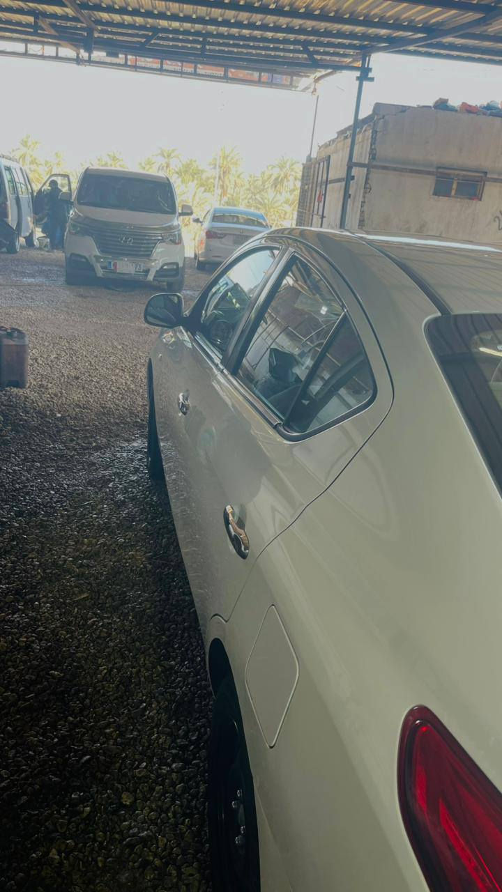 نيسان صني هنديه مديل 2022 ماشيه 75 مكفوله كفاله عامه 
بيها ثنين بارد على حالتهن مابيهن اي صبغ على وضعهن  
للتواصل ***********
مكانها النجف الأشرف 
عارضها ١١٠
