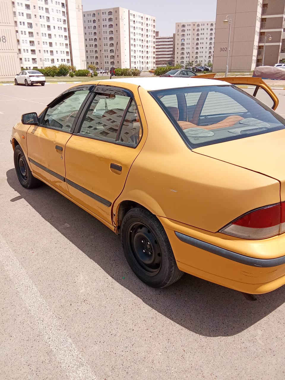 السلام عليكم سمند للبيع موديل 11 رقم بغداد تكسي  سنويه ل 27نافذه المحرك بي خيط تبخير هيئة عليه تقريبن 400 تبريد جان يشتغل فجه وكف ماعرف شبي غاز كتف ما اعرف السيارة كدامك مثل ما امظح بل الصور ابيع عل وظعه أخويه اقراة المنشور زين السيارة ب 26 ورقة هيئة تنزل من الحساب ***********
