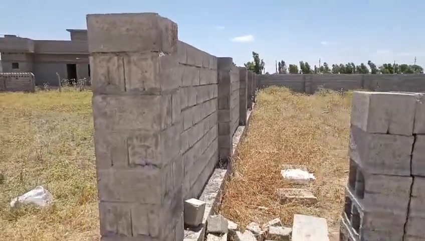 قطعة للبيع فيةحي بدر ٥١٢ متر واجهة ٣٠ نزال ٢٥ ونص تبليط يبعد ١٠٠ متر والسبيس واصل القطعة والماء والكهرباء قريبة وياها خريطة هدية بيتين كبار وممكن واحد يخططا اكثر من بيتين لمعرفة السعر اتصل على الارقام
***********
***********
