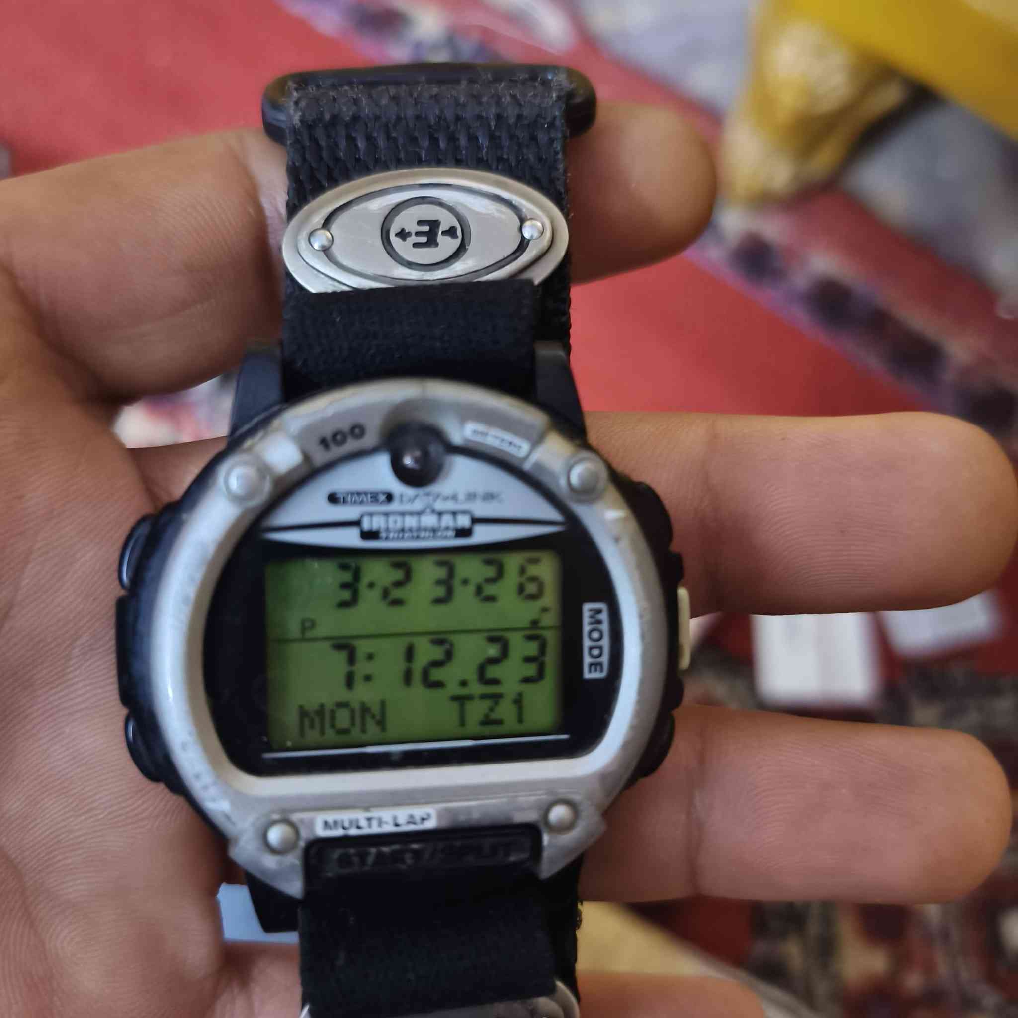 ساعتين تايمكس اصليات   سعر القطعه  50 يوجد توصيل


**إذا كنت صاحب هذا الإعلان وتريد حذفه لأي سبب، رجاءا أرسل رسالة إلى الدعم الفني**