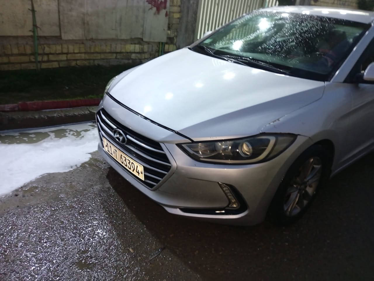 سلام وعليكم الانتره 2017 وارد امريكي سياره نضيفه لا مرصعه تايرات جدد غرفتها نضيفه رقم انكليزي بغداد كير محرك نضيفات سعر 125 وبيها مجال ***********
