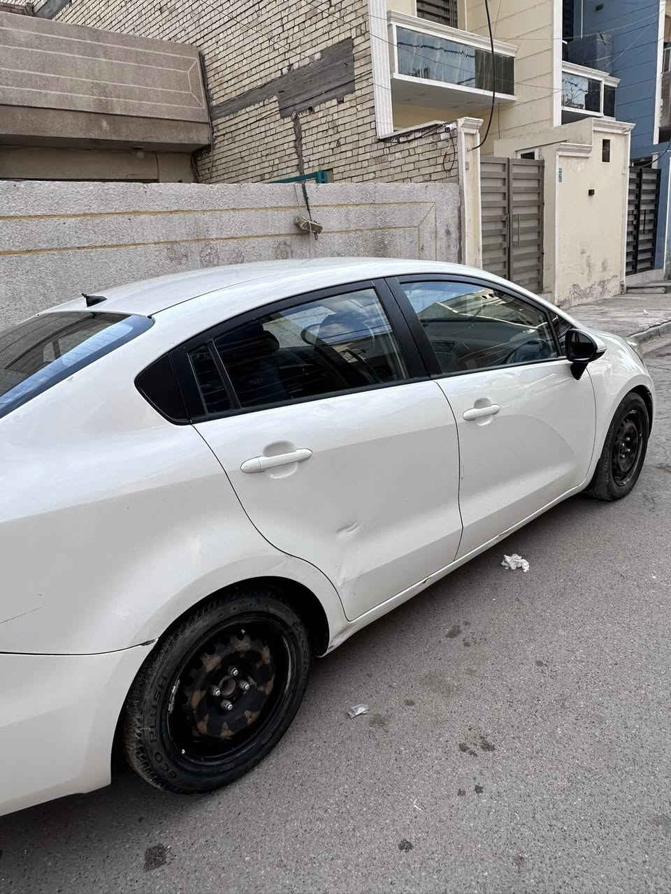 ريو 2013 مضلع للبيع .. راعي السياره *********** عنده واتساب
