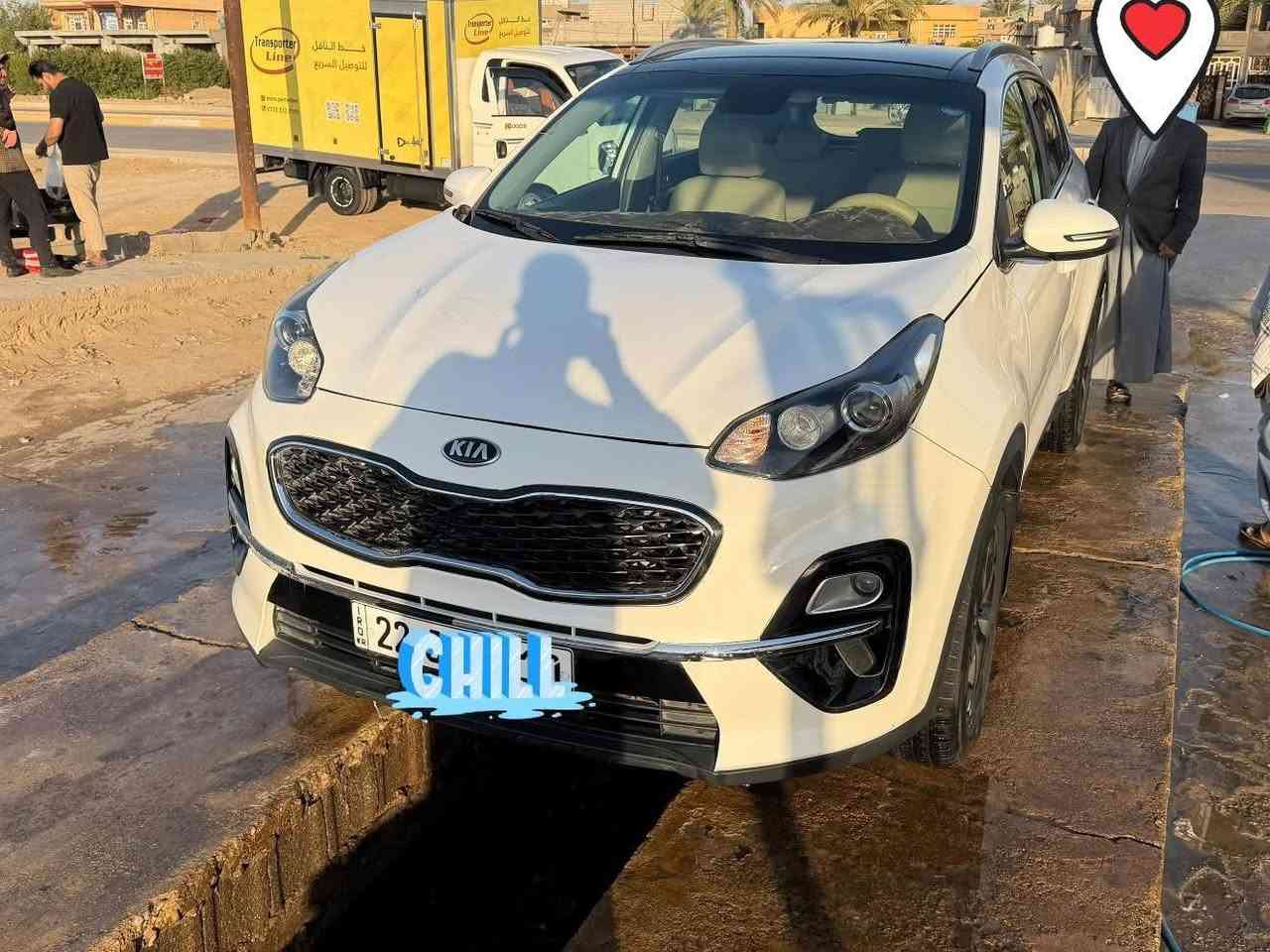 كيا سبورتج موديل ٢٠٢٠ مواصفات بانورما 
السيارة سويج  كاميره  دواره عليه تخم تاير جديد 
السيارة بيها بارد مثل ما موضح بالصورة السونار 
فقط بارد 
ماشية 119k الف 
تويد تحويل ثاني يوم او وكاله ثاني يوم بيها تكحيل شوية خشم البنيد وباب السايق تكحيل بارد 
السعر ١٨٧ بيها مجال بسيط
رقم الهاتف ***********
السكن ديالى بعقوبة
