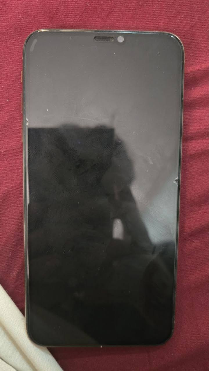 الجهاز ممبدل بي شي كلشي شغال بصمه الوجه تشتغل اي عيب ماكو بس ظهر مكسور رايده 220 الف وبي مجال مستعجل كلش على بيعته رقمي *********** بغداد
