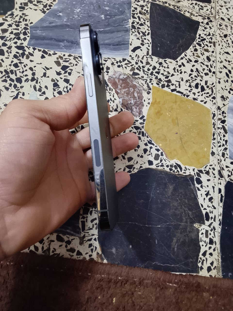 سلام عليكم أيفون 📱 13برو ماكس مريكي نضيف التلفون الذاكرة 256 البطارية 83 بلادي التلفون ما مفتوح ولا مصلح ويا الشاحن مالت السعر 700 لف وبي مجال بصيط المكان بغداد الرقم ***********
