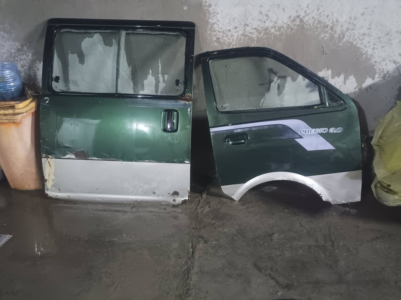 بوب ابريجو للبيع  بيهن اخياس قليل بالجوة الشراي ياخبرني  عارضهن ب400وبيهن مجال ***********
