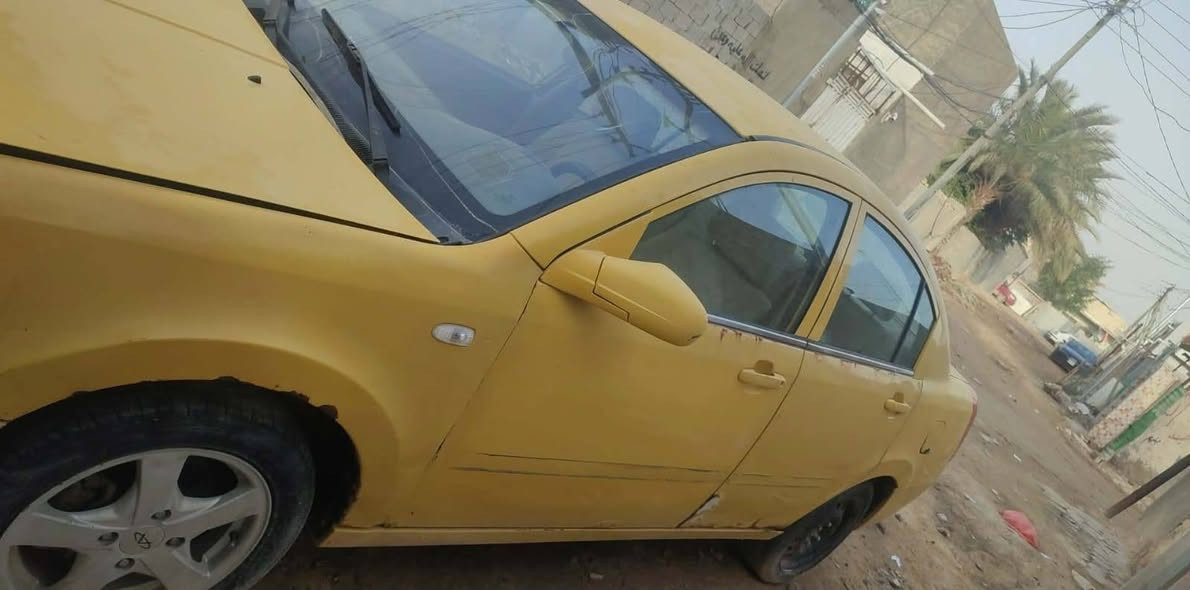 شيري A5 مديل 2013 مكينه  او كير بلاد  
سياره متروكهما فارغ اله يعني سياره تشتغل 

سعر27وبيه مجال

***********
