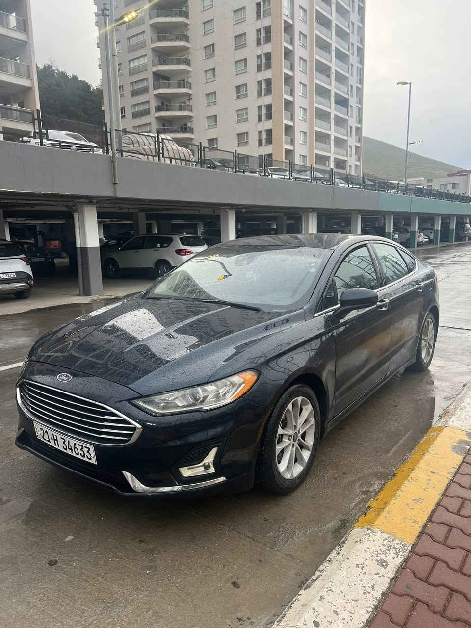 فورد فيوجن 2020 se
 بصمة - رادار  مانع تصادم توقف ذاتي - كشن كهربائي - تحكم ستيرن - تحديد مسار- رادار جانبي -گير ماوس  - شاشة كار بلاي
الضرر قطعتين جداً خفيف جاملغ وباب 
تخم تاير جديد
محرك 1.5 
السعر 112 بيها مجال
***********
مكان السيارة السليمانية
السنوية بأسمي 
هزة جديد 

3FA6P0HD6LR180589
