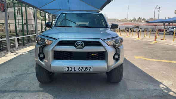 تويوتا فورنر 2022
ماشيه 26
فول بريميوم 
بيها تعديلات وترفيع 
تخم دبلات ولويات عالية
سيارة جديدة وبلادية 
صبغ بنيد فقط
لايتات اصلية
السعر 32500$
رقم بغداد 
***********
