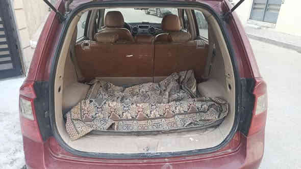 لسلام عليكم راندو 2007 ماشيه 83 الف محرك 6 سلندر 2700 مصبوغه السياره كلها 
مكان السياره بغداد كراده السعر 90 الاتصال *********** ابو سامر
