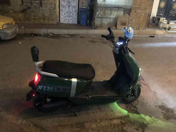 سلام عليكم دراجه هوائيه شحن دراجه WINLEE كلش جديده مابيه اينقص صارله شهر من ماخذه وانضربت بل رصيف مثل ما اموضح بل صوره بل تئشير الابيض دراجه خير من الله 3 سرع بس السرعه 4 لازم تفتحه عل حاسبه دراجه  اشحنه 6 ساعات اتمشيني 12 ساعه الدراجه كلش نضيفه امانت الله ورسوله اني ماخذه 1300 والله انته شتقيم واخذ ولاتكسر والمو شراي لا ايراسل الرقم:*********** واتساب هم بي ورصيد بي الموقع شارع حيفا بغداد
