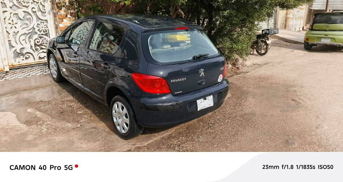 سلام عليكم
بيجو  فرنسي 307

رقم بغداد الماني 2006

شاشه كاميرا  كير اوتوماتيك 

كير محرك شاصي حداديه مكفول 

تحويل مباشر  السعر 43 

تحويل مباشر عنواني حله نادر الثانيه

***********

***********
