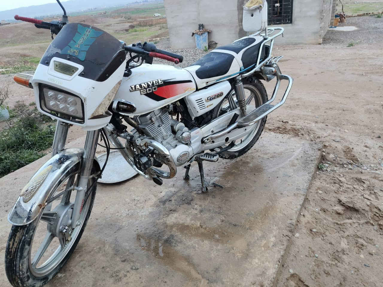 سلام عليكم
ماطور جني ابو الكله للبيع موديل 2023محرك مامفتوح ولا صرف ولا تبخير شرط كهربائيات السعر٥٧٥ قفل العنوان بيجي البجواري  رقم***********
