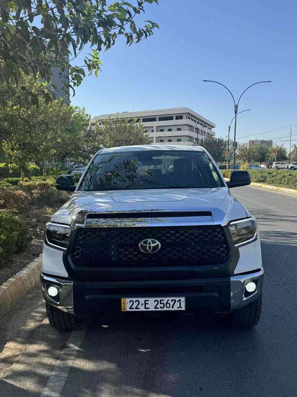 تۆیۆتا تەندرە : 8v  دوو دەرگا بیلادی گۆراوە یەك پەرچەی سبوخە ٨٠٠٠٠ هەزار کیلۆمەتر مەکیبە لێگزز مواسەفات : مامناوەند. دەبل ئەکسل هتد رادار ….. رقم:*********** أربيل, العراق
