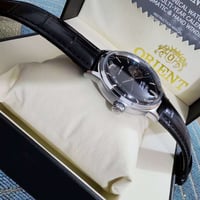 اورينت • ياباني اصلي • DHL بريطاني