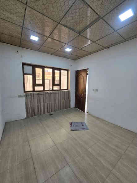 دار للايجار 120 متر 
فول سيراميك بناء حدیث 
غرفتين نوم ، هول ، استقبال ، مطبغ ، صحيات 
الموقع بنجاعلي 
قرب جامع ئيمان 
قریب مدارس
للإيجار 175 الف 
قریب خط كوسترات 
***********
***********
