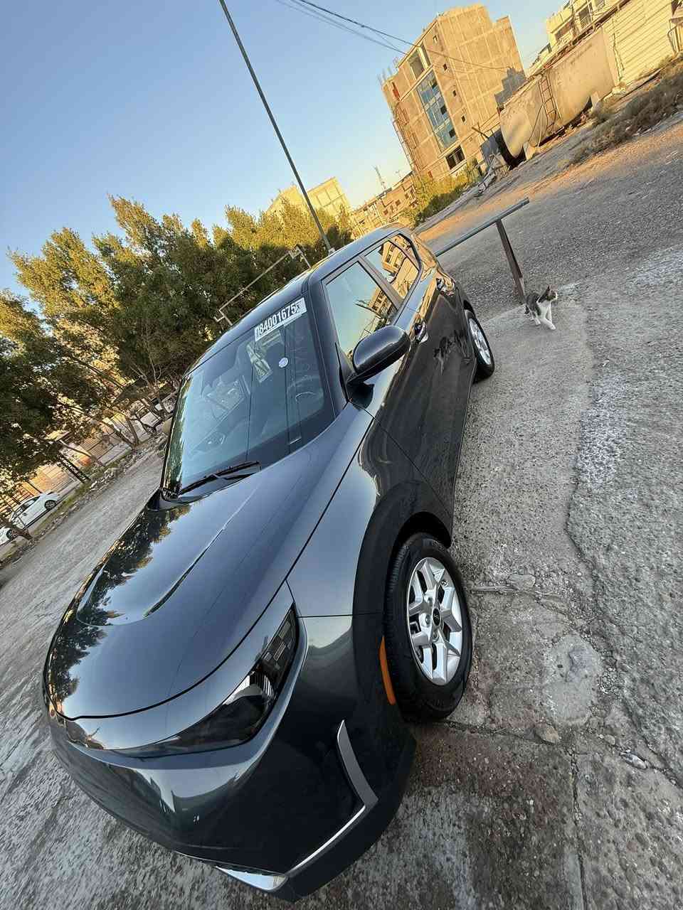 Kia soul2025lx
سلام عليكم صول مدوديل ٢٥ حادث موضح بلصور بدون صبغ تعديل ع بارد دخول جديد بدون رقم واذا تريد ارقملك اني حاضر 
***********

