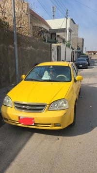 اوبترا مديل١٠ سياره حلوه ونظيفه بس لخياس لموظح بصوره وبيهه ظربه بصندوق...