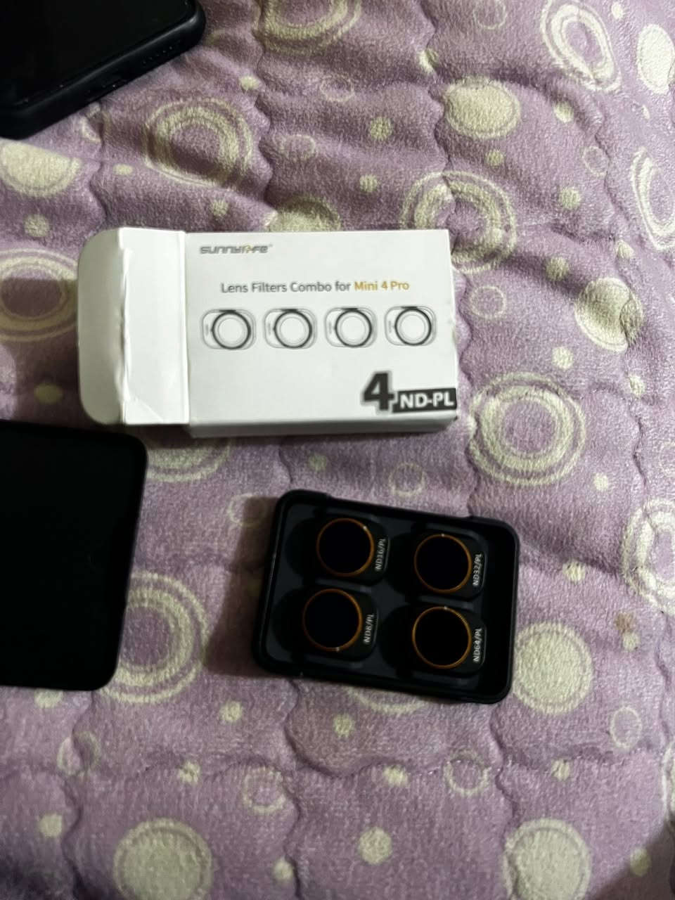 مجموعة فلاتر عدسات SUNNYLIFE لطائرة DJI Mini 4 Pro.


**إذا كنت صاحب هذا الإعلان وتريد حذفه لأي سبب، رجاءا أرسل رسالة إلى الدعم الفني**