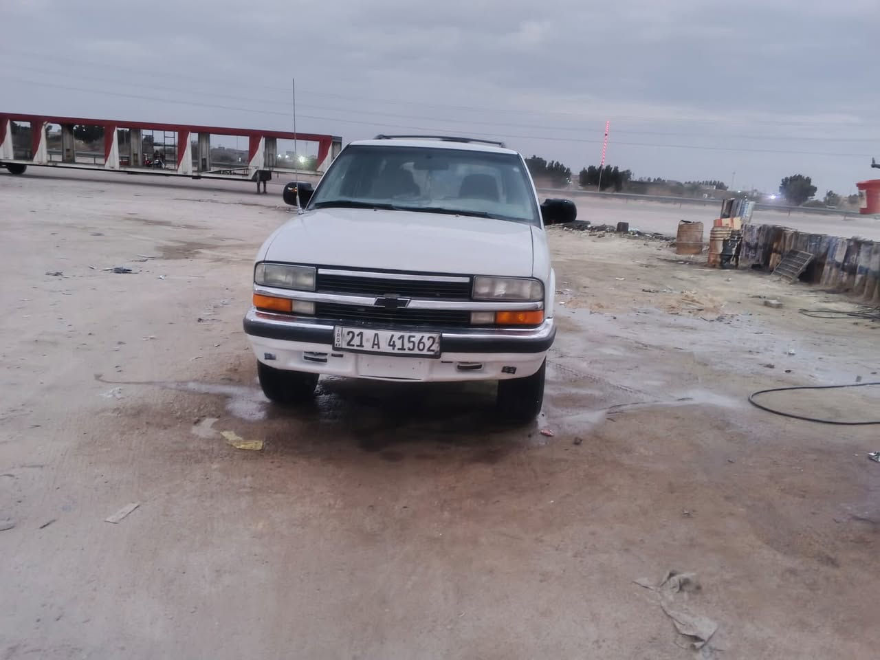 السلام عليكم بل يزر. موديل 2001 رقم سليمانيه تحويل مباشر شرعي بغداد جاهز التحويل مكينه وكير بلاد جدّد كارتون حداديه جديده تخم تاير جديد سياره جاهزه من كلشي مال جناي 
العنوان البصره سفوان 
السعر 65 وبيها مجال 
الرقم ***********
اخوان أنا مكلف بل نشر 
اخوان أنا مكلف بل نشر
