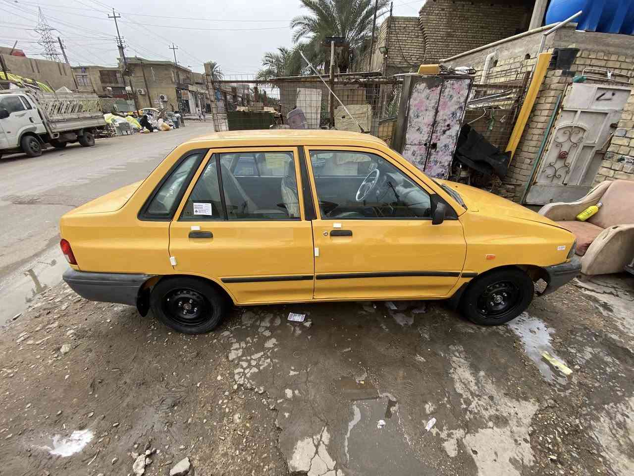 سلام عليكم سيارة 🚗 سايبة للبيع موديل 2015 مكينة وكير وحدادية امامية وخلفية تخم تاير مكفولات كهربائيات كلهة شغالة سيارة معمرة بيهة دوس ونص الجاملق الخلفي العنوان بغداد مدينة الصدر الورفلي اي ستفسار اتصل على رقم ***********
