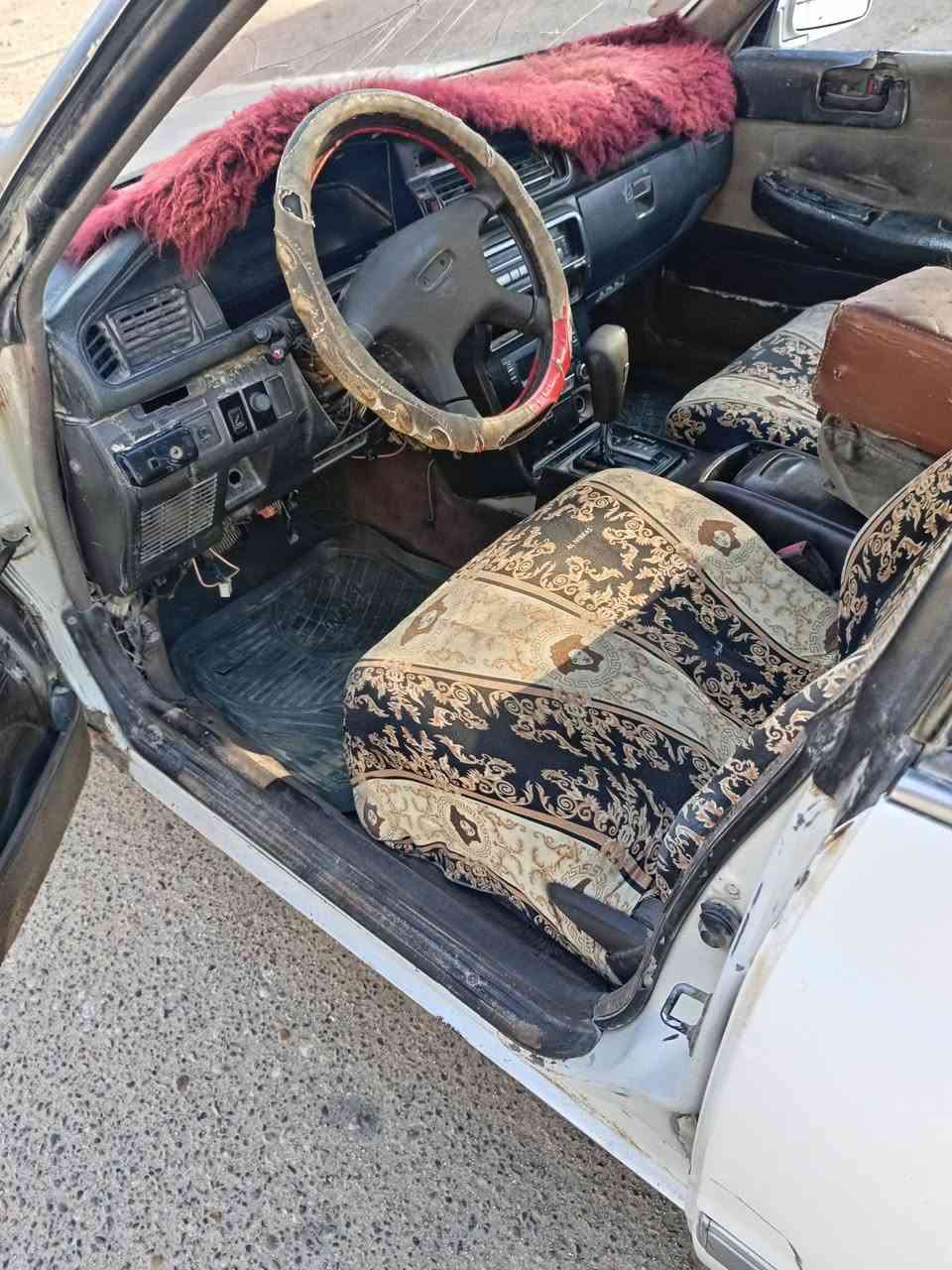 سياره تيوته مارك مكفوله من الكص والعيب الشرعي سياره بيه مكينه ونجي جاهزه بس الحاديه تعبانه رقم ذي قار راعيه بالبصره  وكالة ماكو بس تحويل شغل وطلع جاهزه بيع مستعجل السعر 16وبيه مجال العنوان الناصريه مركز الاستفسار على هذا الرقم ***********

