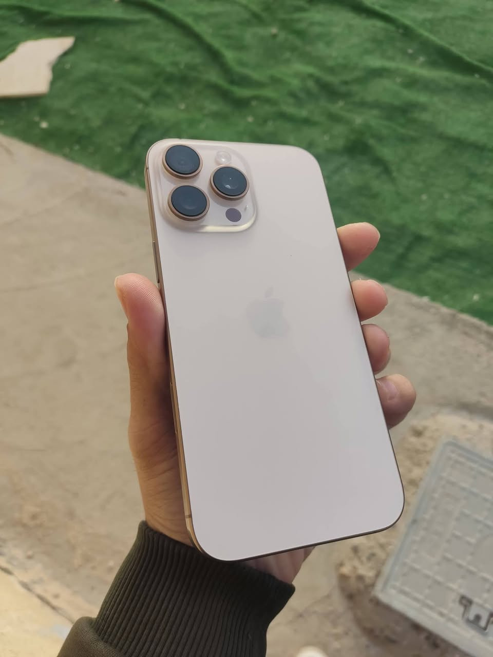 ايفون 16 برو جهاز نضيف جديد مبدل شاشه صليه ذاكره256 
عربي شرق اوصط بطاريه98بلاديه دورات شحن288سعر٥٦٥
***********
