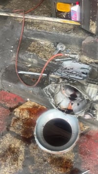 دوج كرفان صيانه كير خطارنه من الموصل  تم تنزيل الكير وتبديل جميع القطع...