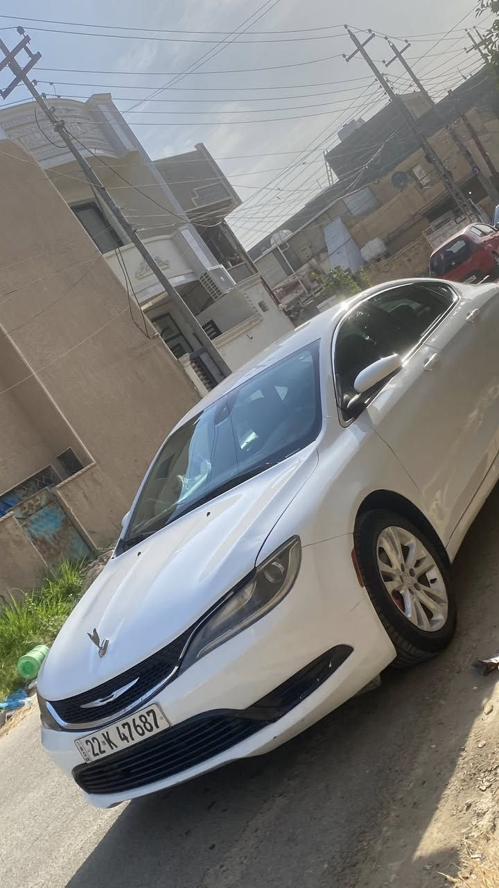 سلام عليكم كرايسلر C200 موديل 2016 رقم اربيل دولي السياره بسمي موصفاته معروفه
1.نظام السبورت وعادي

2.تحكمات استرين

3.محركه 2400 اربعه سلندر

4.الكشنات كهرباء

5.السياره دفع امامي

6.مانع انزلاق

7.اكلوب ابيض زنون 

هايه موصفات السياره حادثه موضح بل منشور السياره اكفلك الغود وشواصي والمحرك والكير اسبانه ممخلين عليهه الرقم ‭٠٧٧٠ ٤٠٩ ٠٢٣٩‬ السعر 113 وبيه مجال مكاني بغداد الاحسينيه مال راشديه
