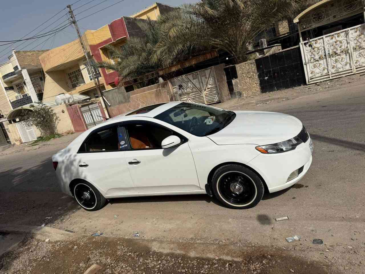 سيراتو 2012 خليجي مصبوغه حزام مدل بيهه جاملغ الخلفي محرك وكيرجديد تخم تاير ابوخط البيض جديد صار سبوع من شديتهن صدر امامي وخلفي جديد حته الدرامشفتات جدد سياره جديده متعوب عليهه ماشيه   158 سعر  92 بيها مجال بصيط عنوان بغداد    ‏‪***********‬‏
