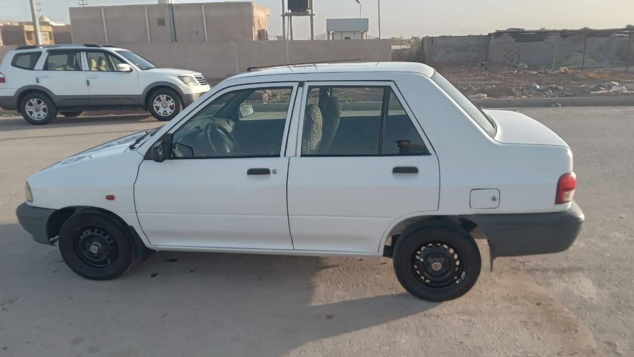 السلام عليكم 
للبيع سايبا 22 سنوية 30 رقم دولي واسط بسمي مداور  ثاني يوم  سيارة بالعمارة استفسار اكثر ***********
السعر 62 بيها مجال بسيط
